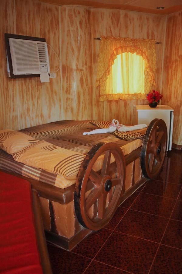 Nipa Hut Resort San Leonardo Extérieur photo